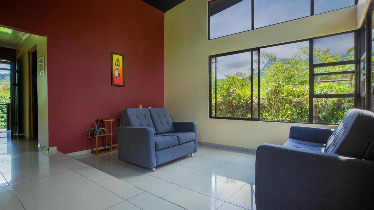 Green Leaf House La Fortuna Exterior photo